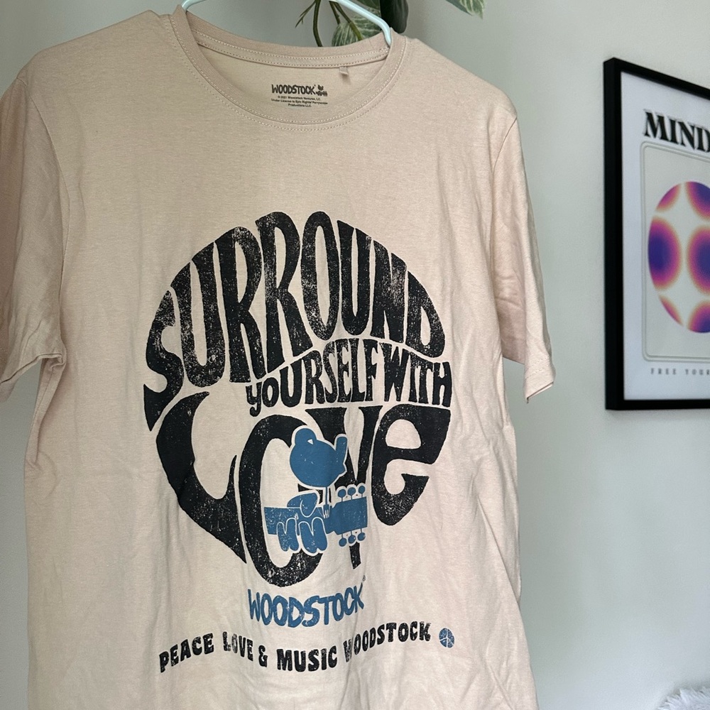 Woodstock Graphic Tee 🎸☮️